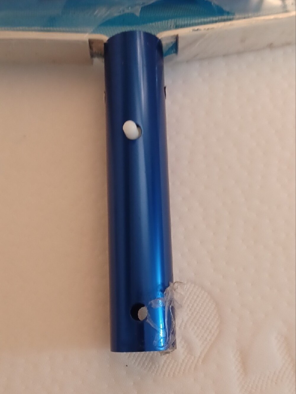 Blue Mesh Pool Skimmer Net - Picture 5 of 6